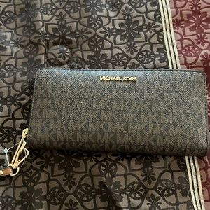 Beautiful MK wallet